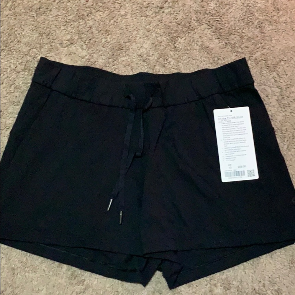 Lululemon on the fly shorts